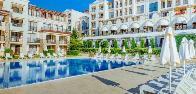 ХИТ ЦЕНА: Почивка в Созопол в комплекс Green Life през Септември