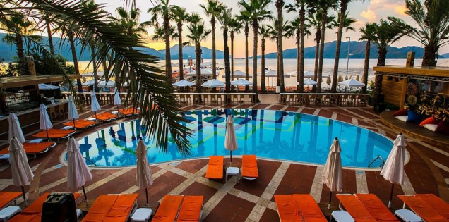 Elegance Beach Hotel International 5*