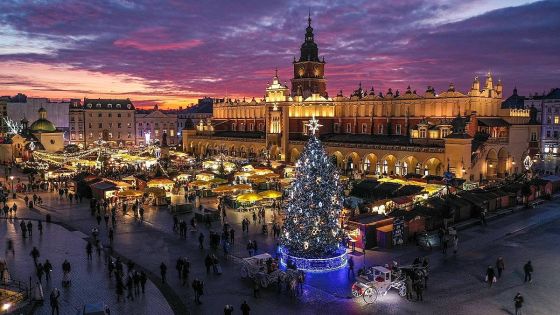 Зимна приказка в Сърцето на Европа: Коледните базари в Сегед, Будапеща, и вековният Краков
