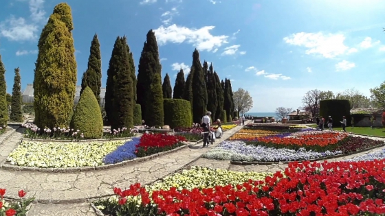 Парадът на лалето в Балчик