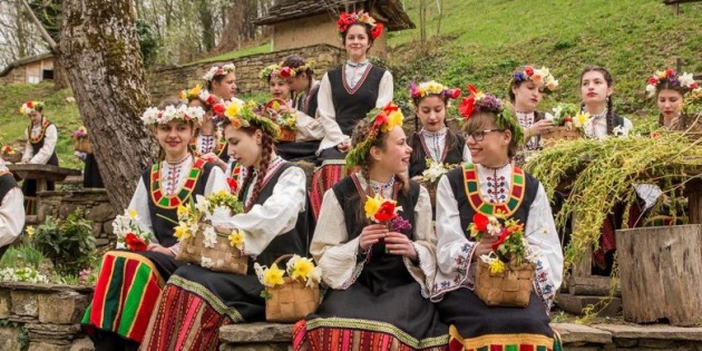 Лазаровден в Етъра – Боженци – Соколски манастир